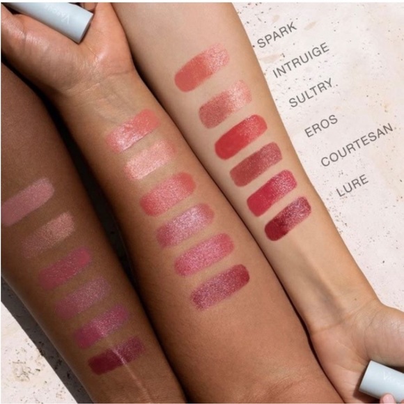 Vapour Beauty - Aura Multi Stick For Cheeks, Lips, Eyes (Intrigue) - Picture 5 of 6